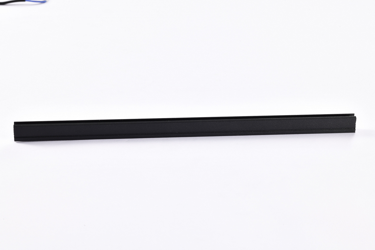1M (2)